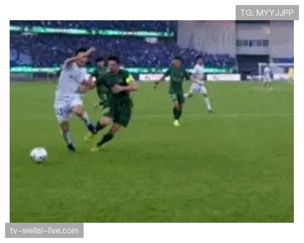 假摔判罚为何有时只给黄牌，有时却直接红牌？